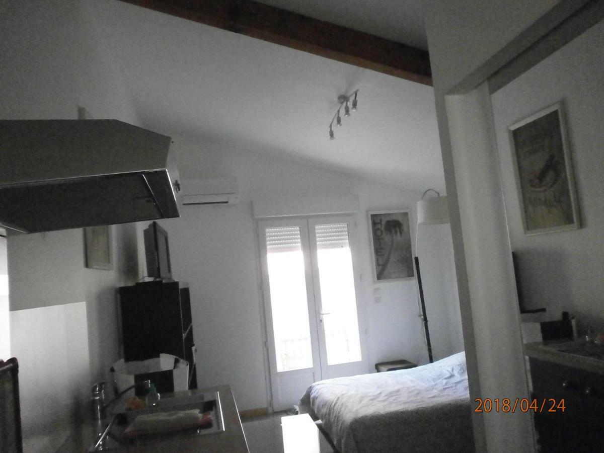 Studio Equipe Avec Jardin+Parking A La Plage... La Ciotat Bagian luar foto